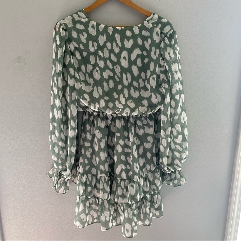 By Together Dress Leopard Ruffle Chic Sage Boho - Picture 6 of 7